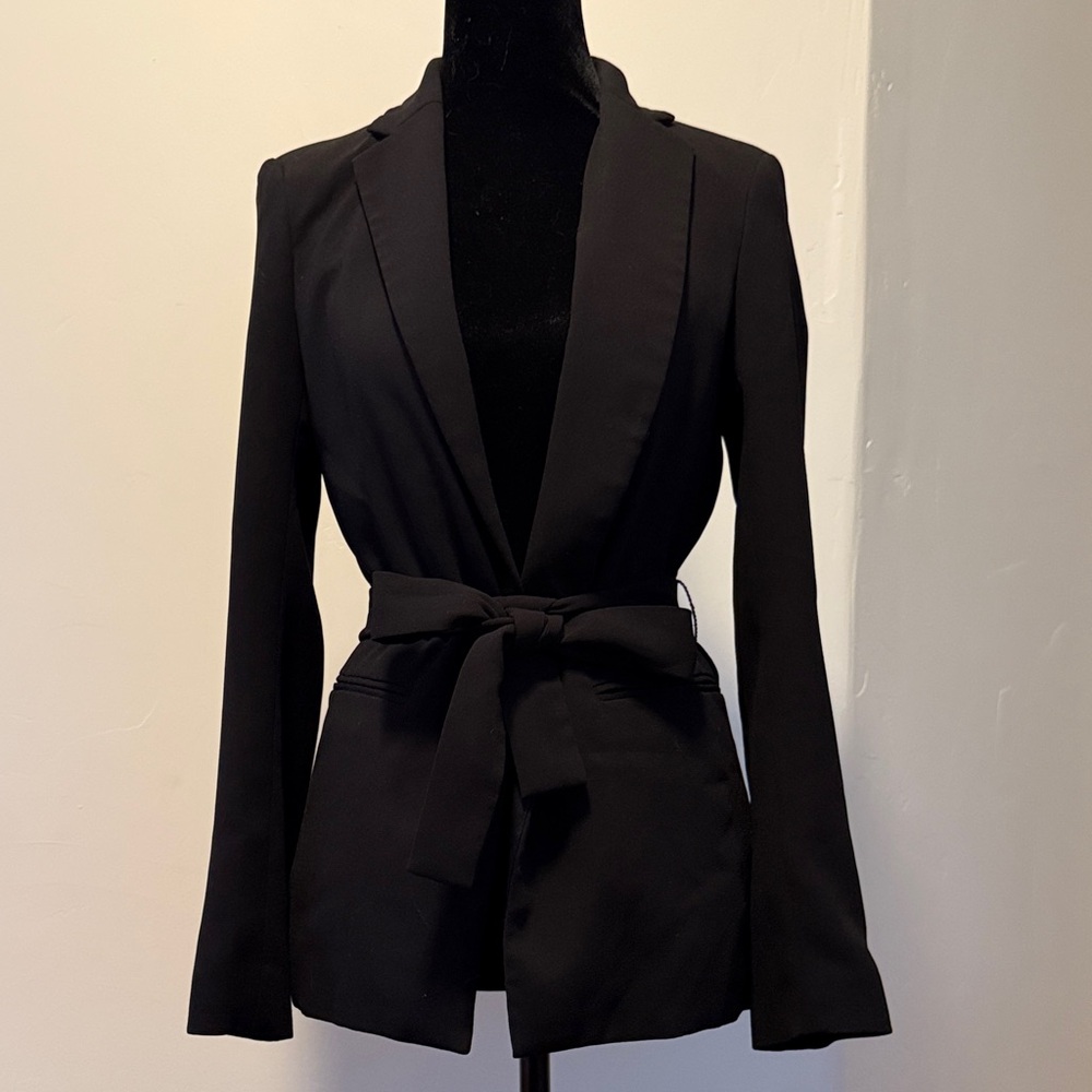 H&M Black Belted Women's Blazer